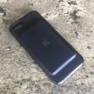 iPhone 7 Apple Smart Battery Case. Black